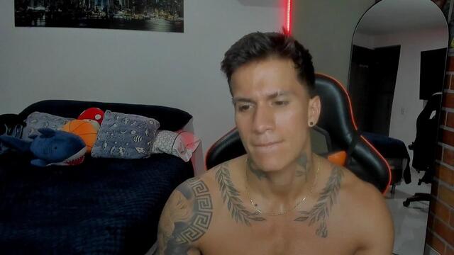 petter-grey, cam model su Flirt4Free: foto