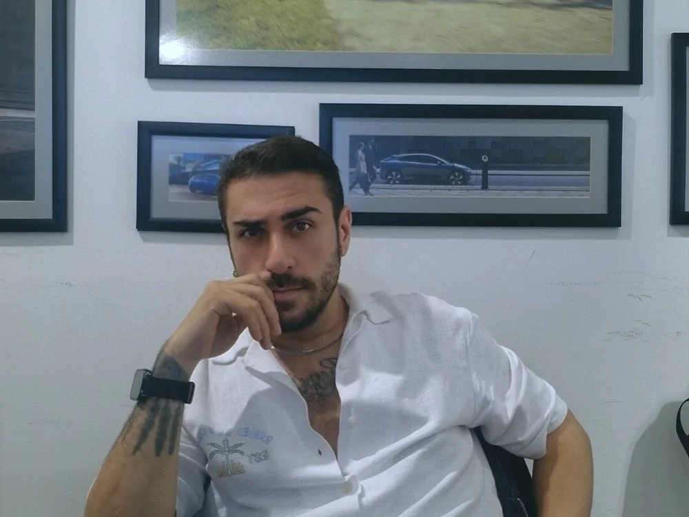 Preview photo of webcam model Serkanist on Stripchat
