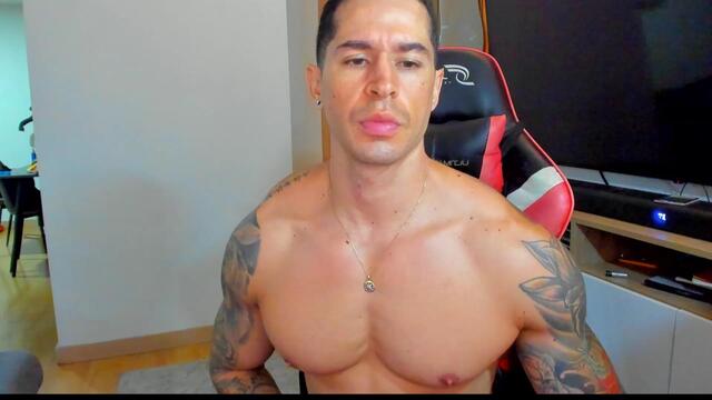 uxio-x, webcammodel på Flirt4Free: fotos