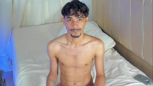 leandro-hills, вебкам модел на Flirt4Free: слике