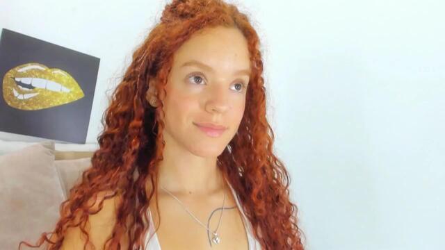 Preview photo of webcam model anamaria-benitez on Flirt4Free