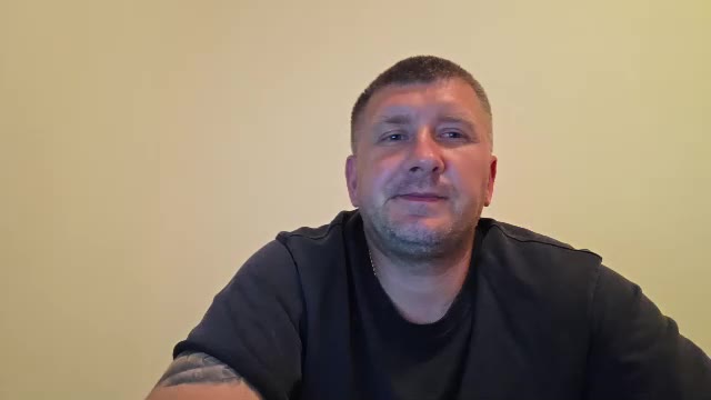 Preview photo of webcam model kianvale on Chaturbate
