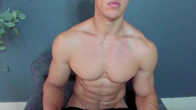 reece-taylor (Flirt4Free): nuotraukos, profilis