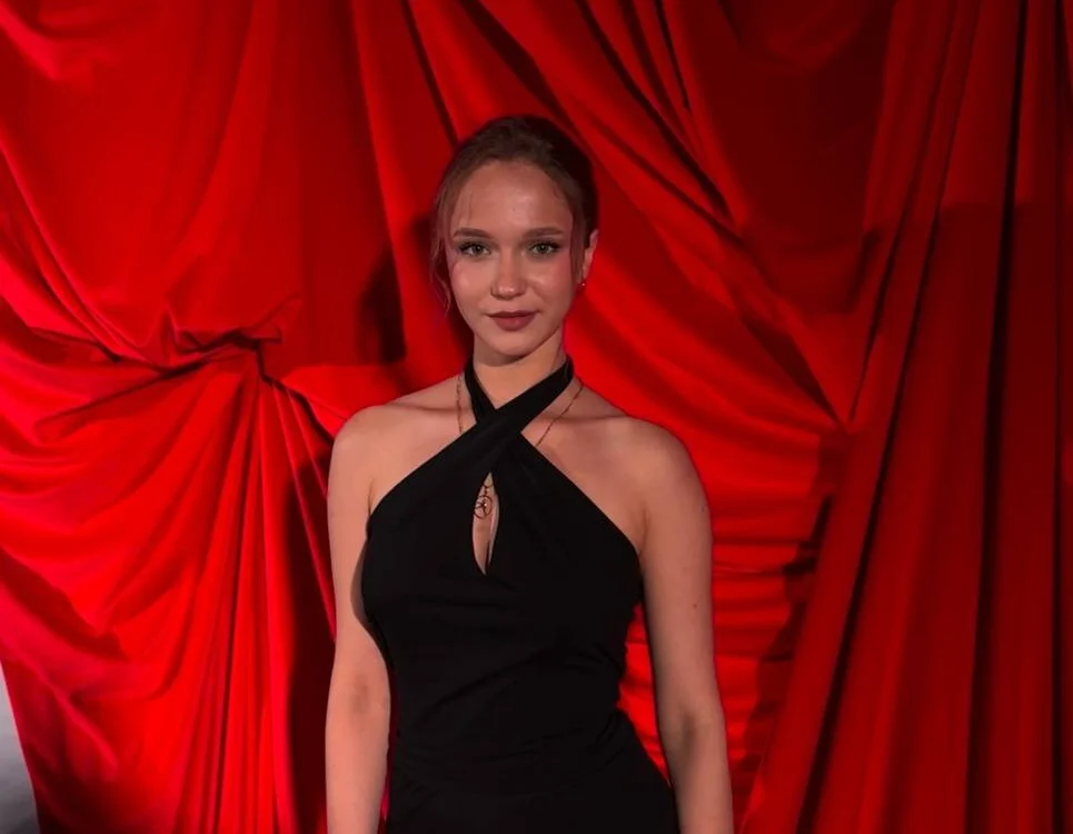 rina-balle – Stripchat webkamerás modell