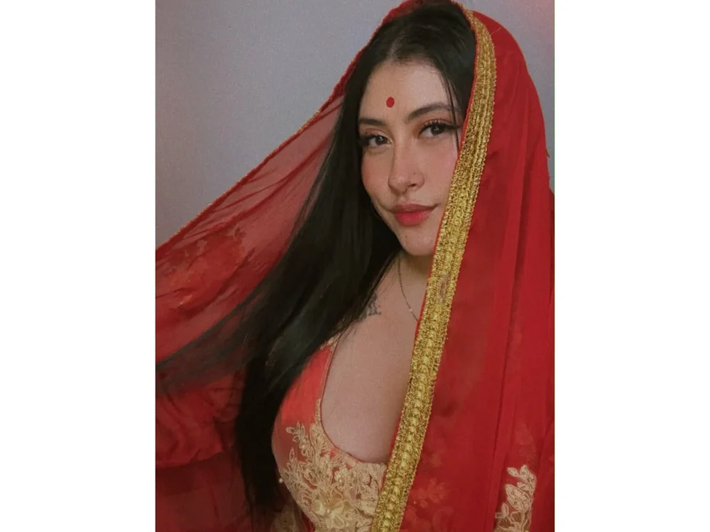 kalpanaaishaa, cam model su Stripchat: foto