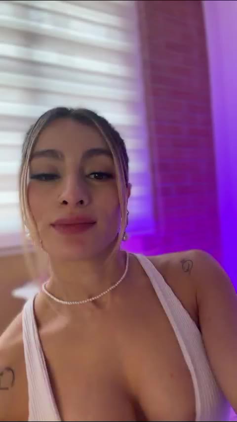miacollie, model webcam de LiveJasmin: fotos
