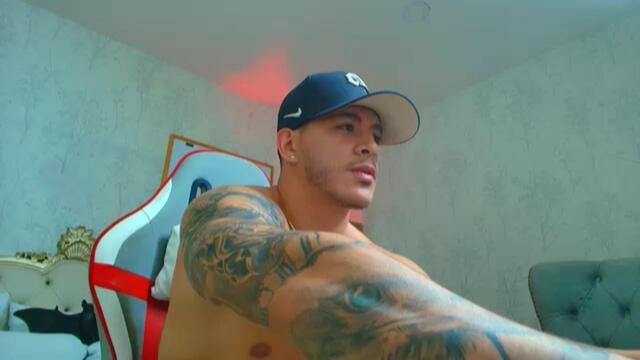 alan-thompson — Flirt4Free ওয়েবক্যাম মডেল: ছবি
