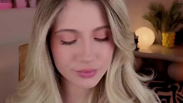 pinkadele – Chaturbate webkamerás modell