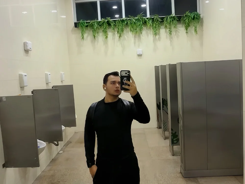 stevenmaxx: عارضة كاميرا ويب على Stripchat