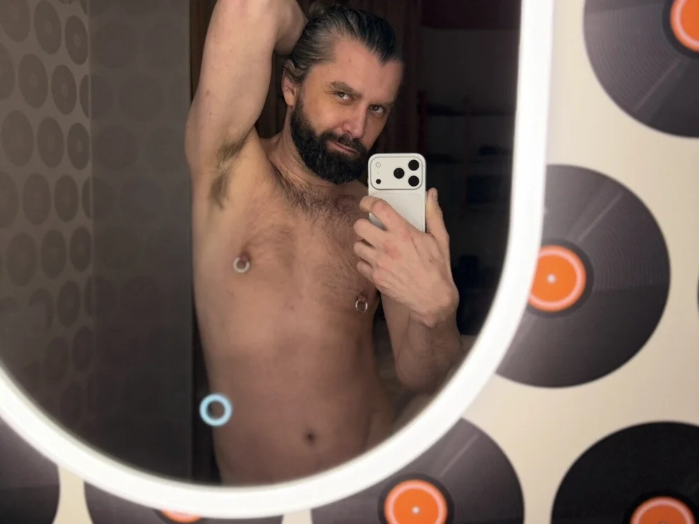 tabol99 (Stripchat): foto un profils
