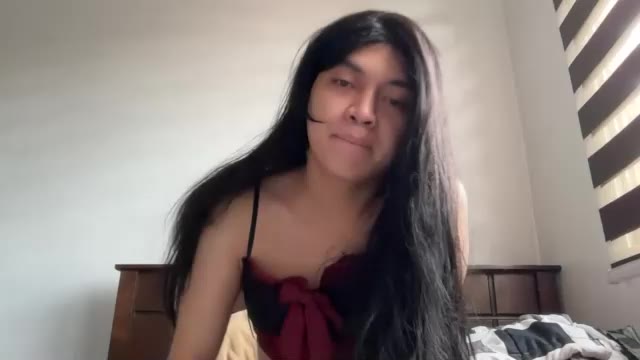 asiantop_miguelxx — Chaturbate वेबकैम मॉडल: फ़ोटो