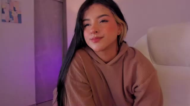 alexaworld – уебкам модел в Chaturbate: снимки