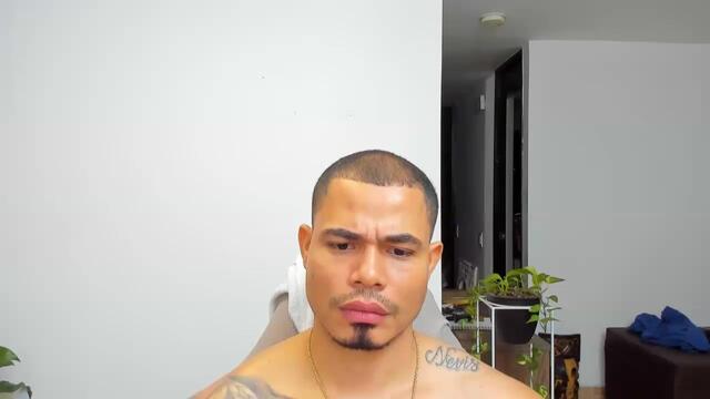 jackson-gray, cam model su Flirt4Free: foto