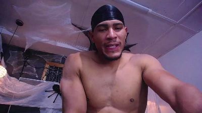 teddyfit_19cm – Cam4 webkamerás modell