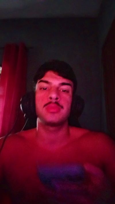 Preview photo of webcam model robsonhaha on Cam4