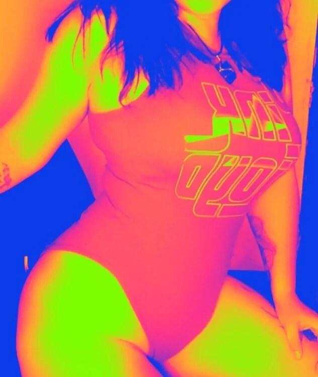Preview photo of webcam model chicacastilla on Stripchat
