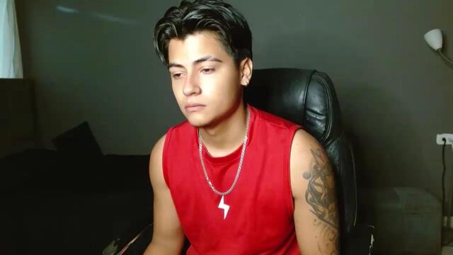 david-bless – Flirt4Free webkamerás modell