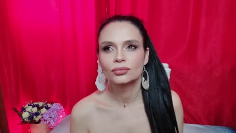 sweeteest-julie, model webcam de BongaCams: fotos