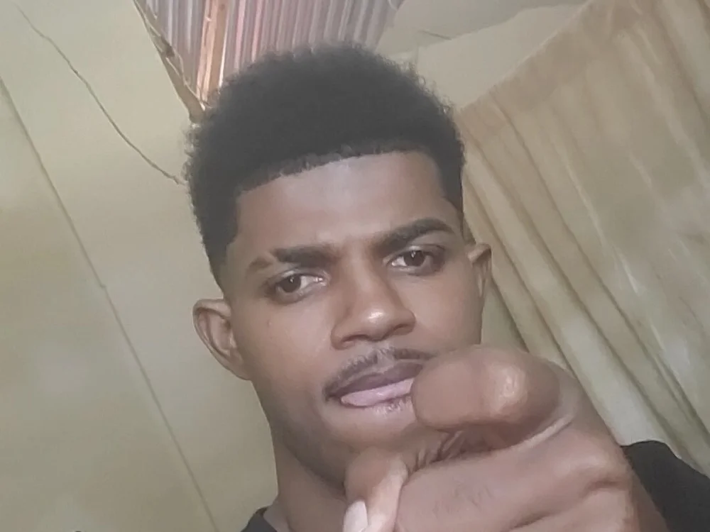 elprieto9, webcammodell på Stripchat: bilder
