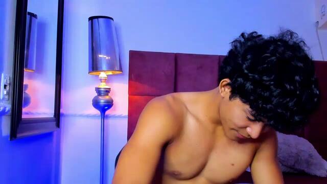 luca-mashle, model webcam de Flirt4Free: fotos