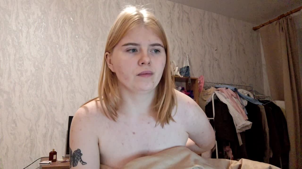 alysiafillingham, model webcam de XloveCam: fotos