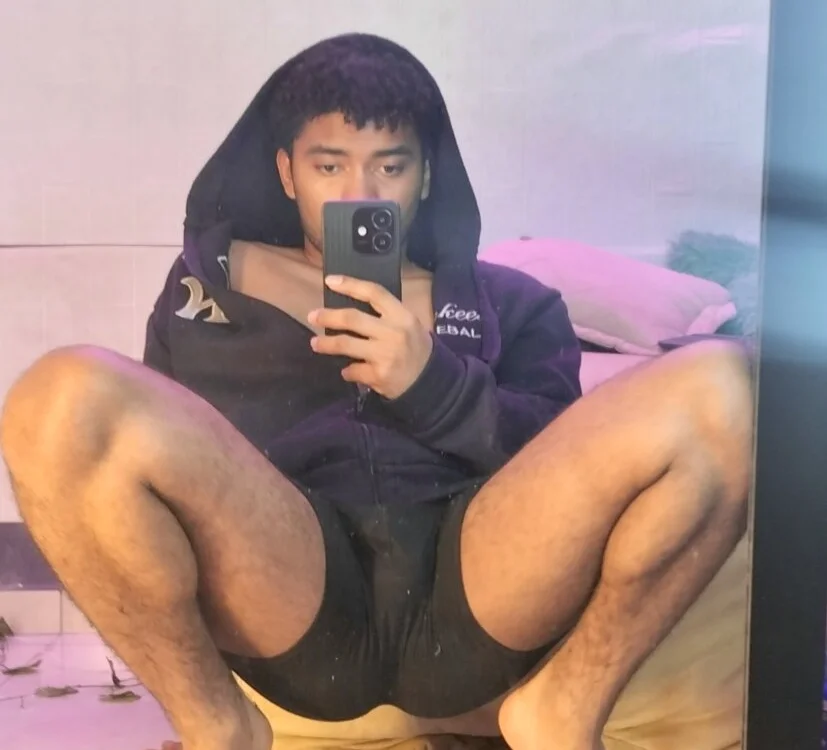 Preview photo of webcam model felipecams on Stripchat