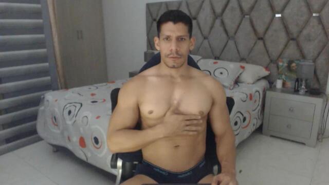manolo-vega na Flirt4Free: zdjęcia i profil