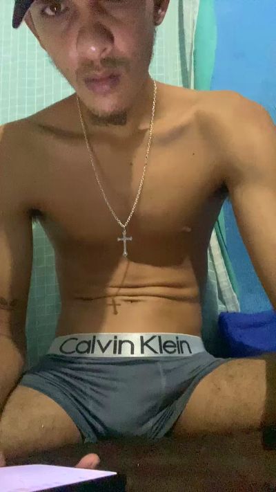 dotadonovin19cm, webcammodel på Cam4: fotos