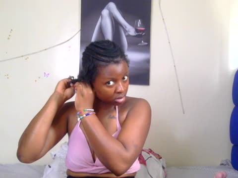 fuckmeenow: عارضة كاميرا ويب على BongaCams