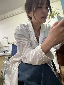 Фото вебкам-модели huihui_520 на Stripchat