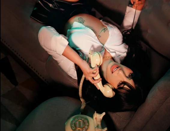 MelodyAdamss บน Stripchat: รูปภาพและโปรไฟล์