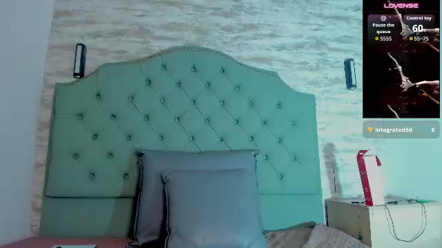 kataleyavelvet na Chaturbate: fotky a profil