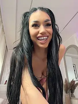 ilariea_girl บน Stripchat: รูปภาพและโปรไฟล์