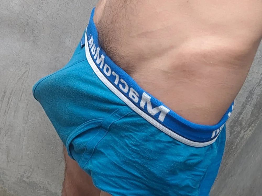 ThethunderPo, modelo webcam de Stripchat: fotos
