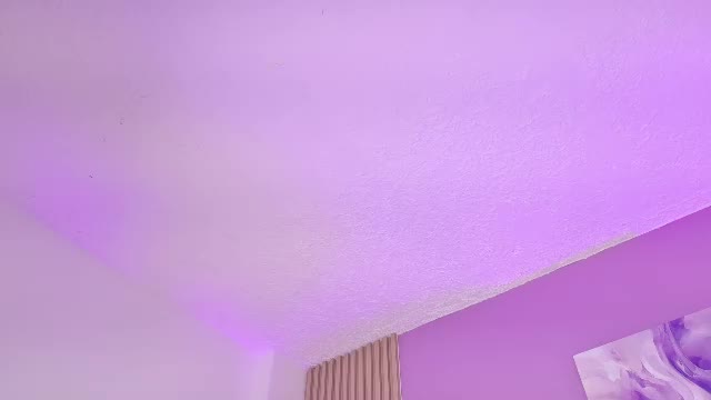 antonella_collings (Chaturbate): fotod ja profiil