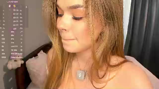 cuddles_jane, webcammodel på Chaturbate: fotos