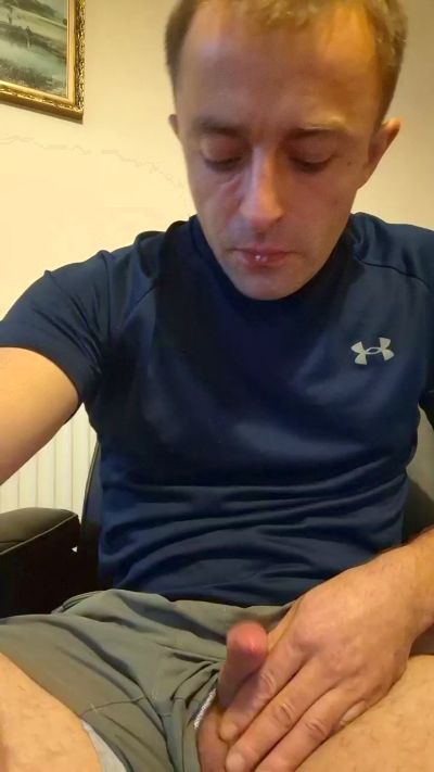 adrian26pl – Cam4 webkamerás modell