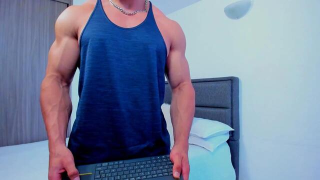 tatan-uribe, modelo webcam do Flirt4Free: fotos