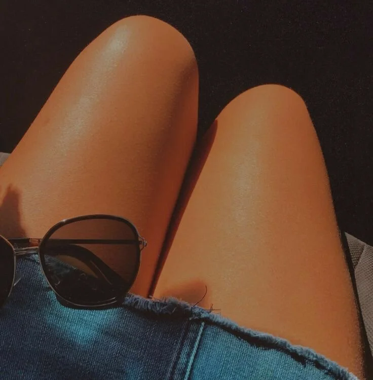 Thickthighs11, webcammodel op Stripchat: foto's