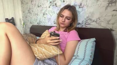 kristeentippit – Cam4 modeli, fotoğraflar