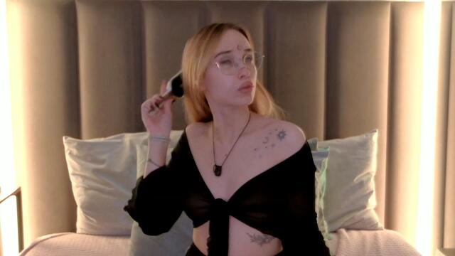 lina-lewitt на Flirt4Free: слики и профил