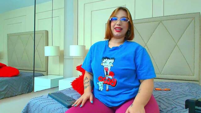 milly-jhonson – Webcam-Modell auf Flirt4Free