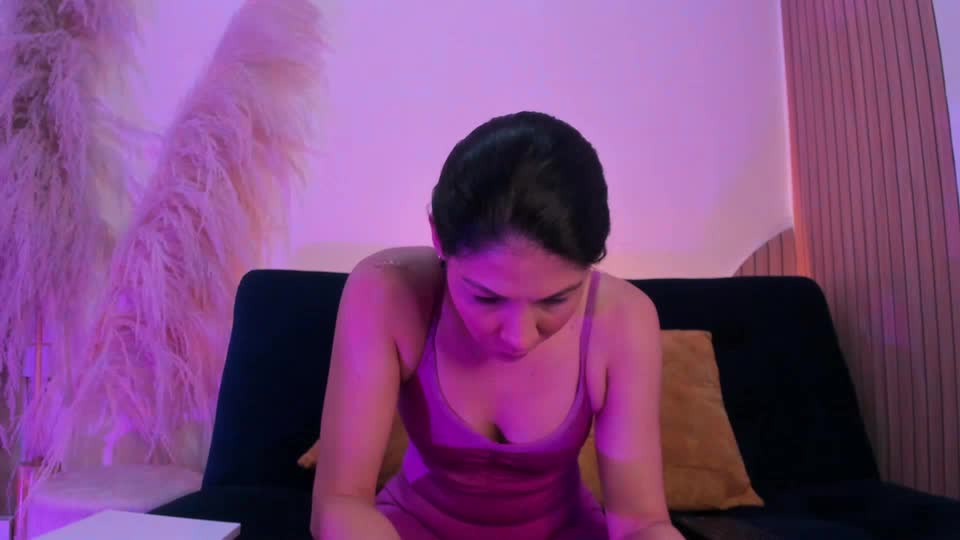 elisebell, modelo webcam do XloveCam: fotos