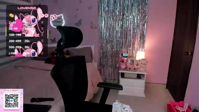 kiarielle — Chaturbate ওয়েবক্যাম মডেল: ছবি