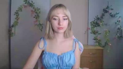 luciaadorable na Cam4: fotky a profil