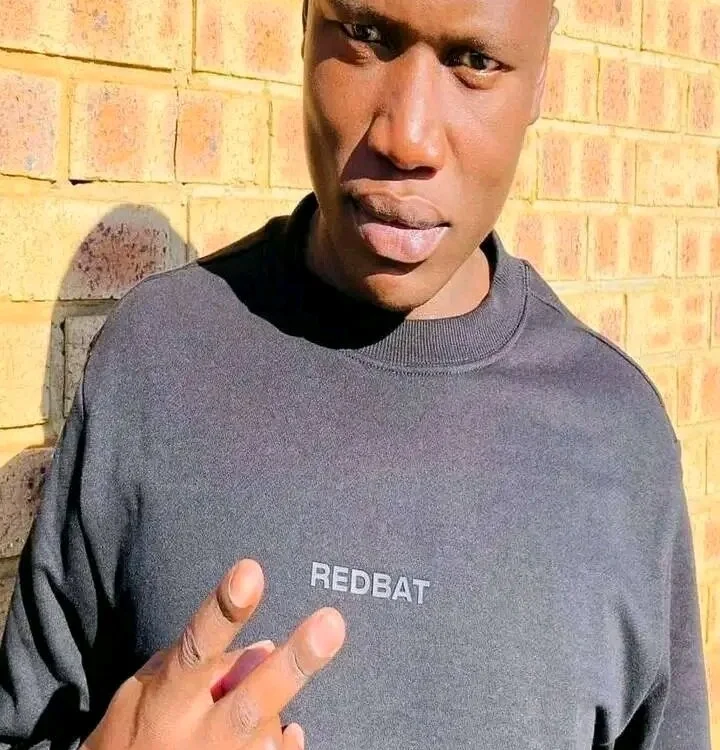 goodblackman, webcammodell på Stripchat: bilder