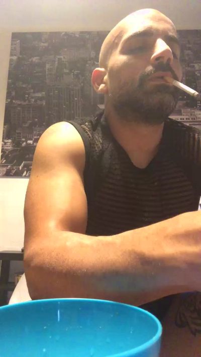 biberonlechero na Cam4: fotky a profil