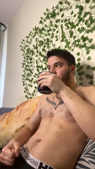bravo_maestro, modelo webcam de Cam4: fotos