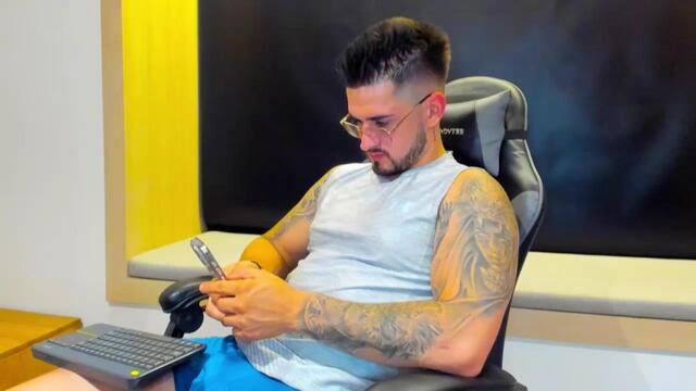 ashton-muller, model webcam de Flirt4Free: fotos