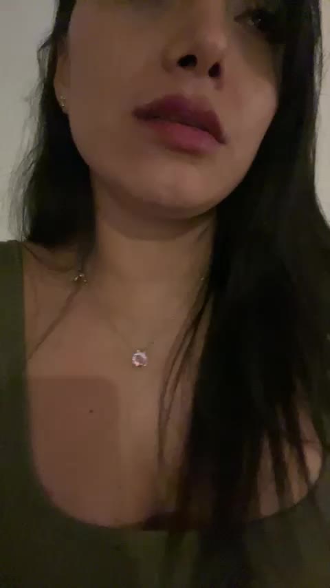 Preview photo of webcam model florenciacopper on LiveJasmin